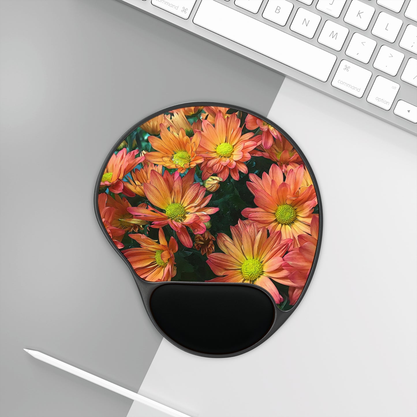 Cream and Pink Fall Flowers Mouse Pad With Wrist Rest