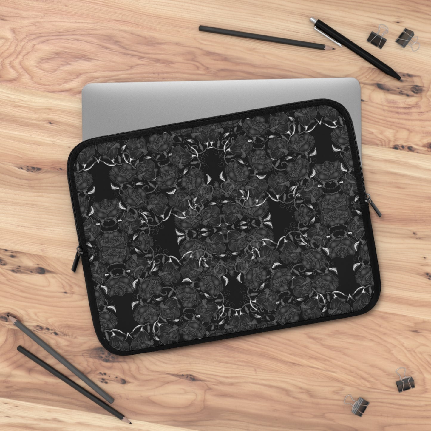 Black Roses Pattern Laptop Sleeve