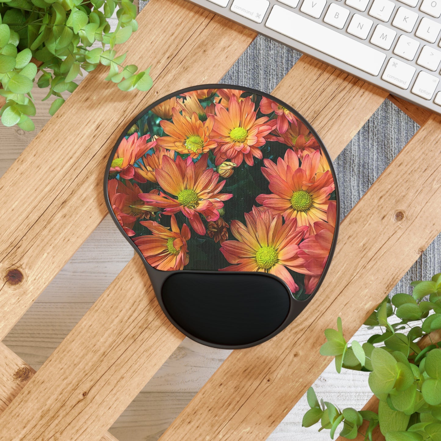 Cream and Pink Fall Flowers Mouse Pad With Wrist Rest