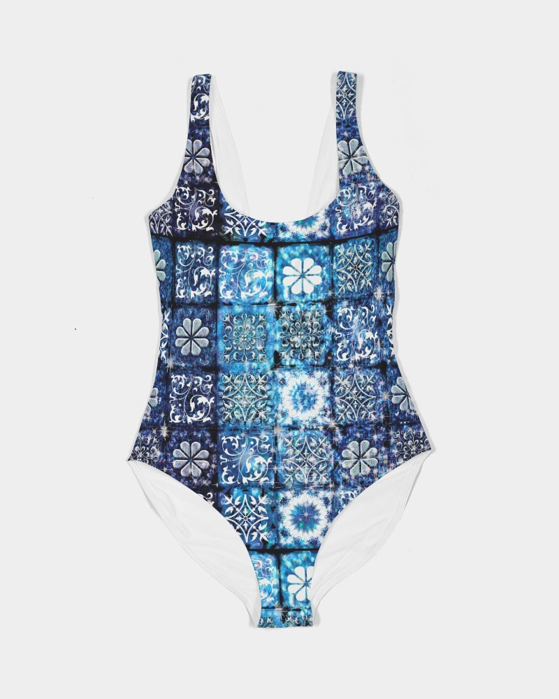 Blue Ice Crystals Motif Women's All-Over Print One-Piece Swimsuit
