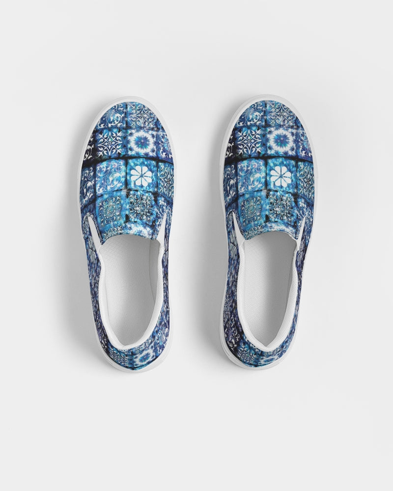 Blue Ice Crystals Motif Women's Slip-On Canvas Shoe