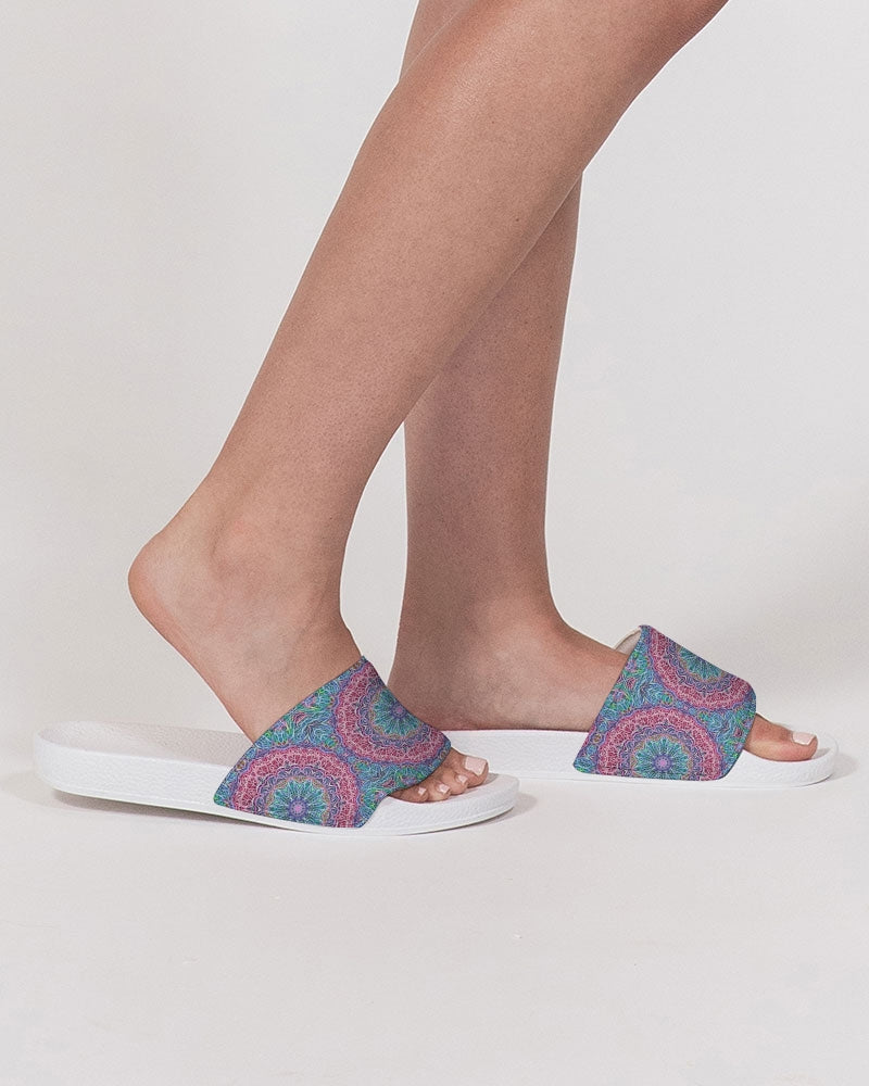 Blue Red Snowflake Kaleidoscope Women's Slide Sandal