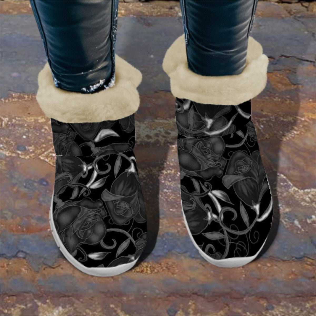 Snow Boots Black Roses