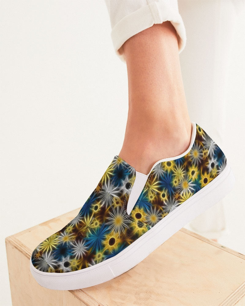 Blue and Yellow Glowing Daisies Women's Slip-On Canvas Shoe