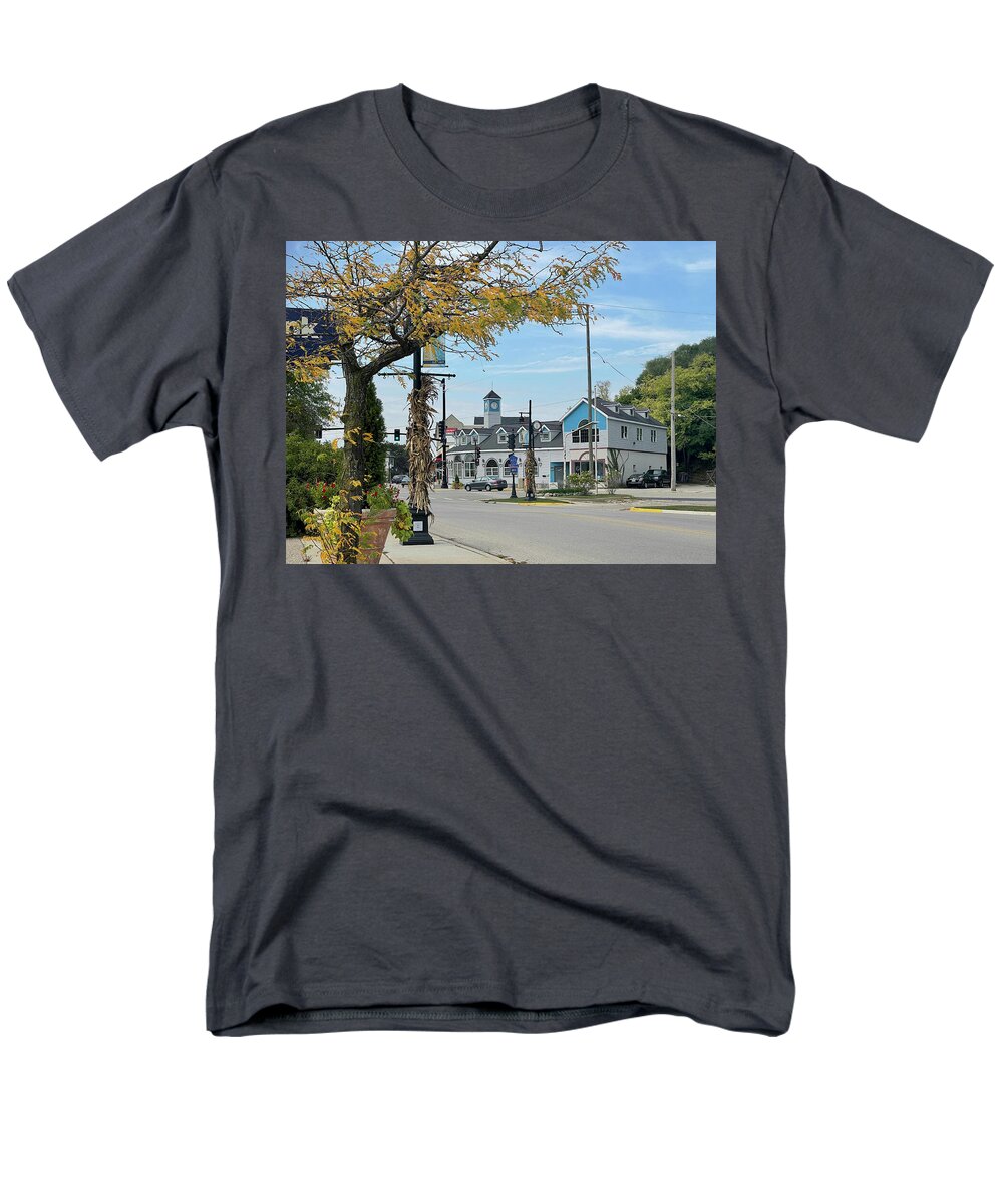 Downtown Fox Lake - Men's T-Shirt  (Regular Fit)