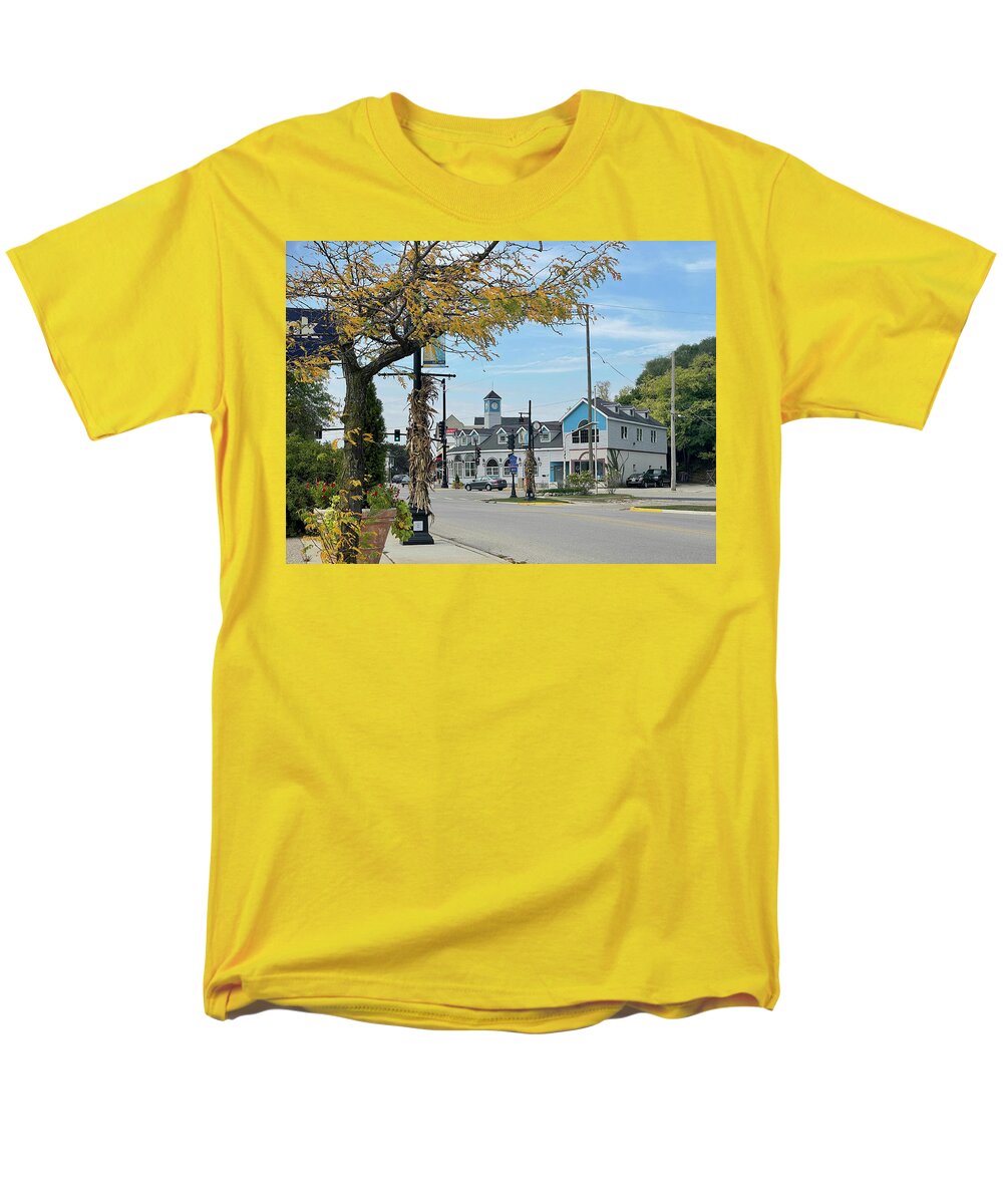 Downtown Fox Lake - Men's T-Shirt  (Regular Fit)