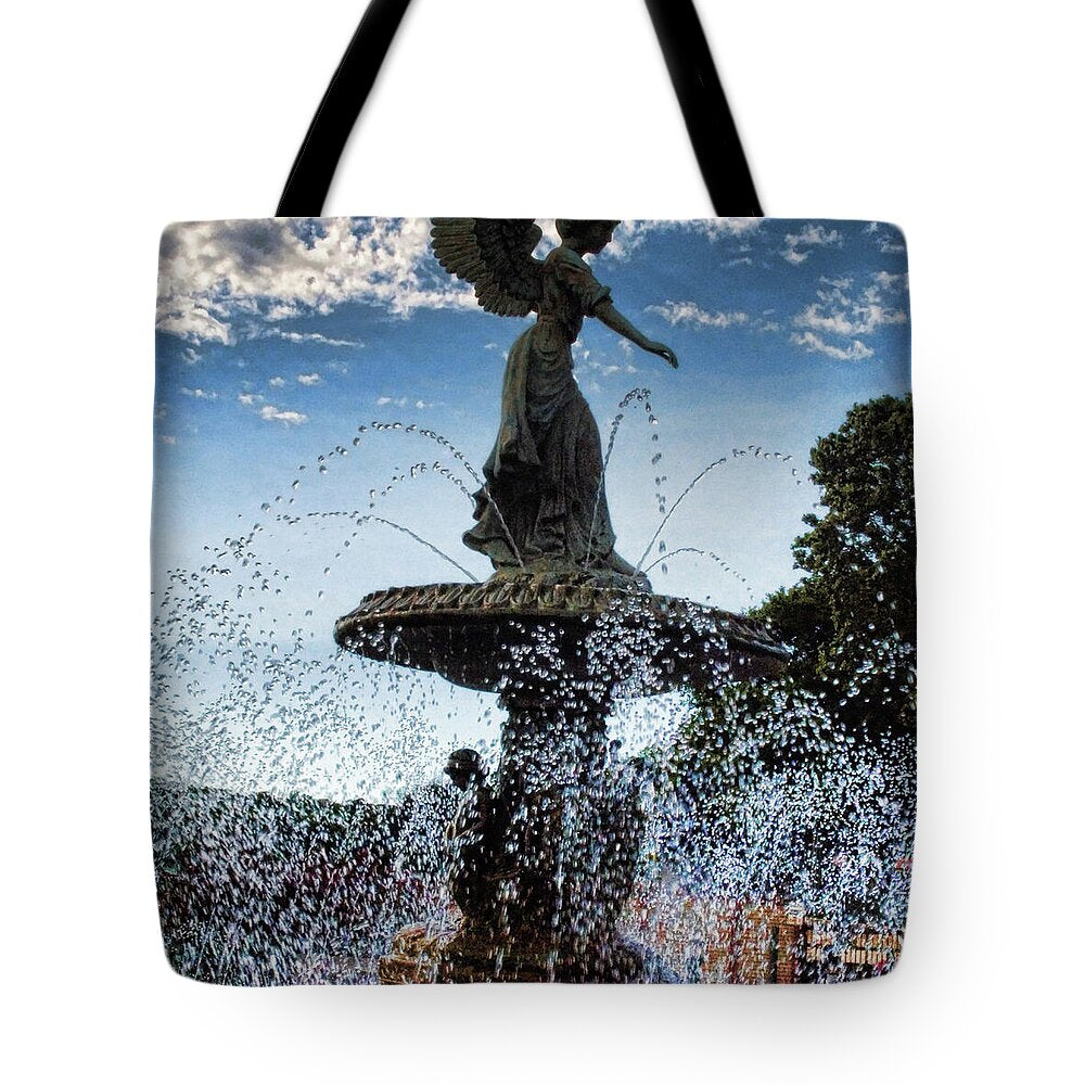 Lake Geneva Angel Fountain - Tote Bag