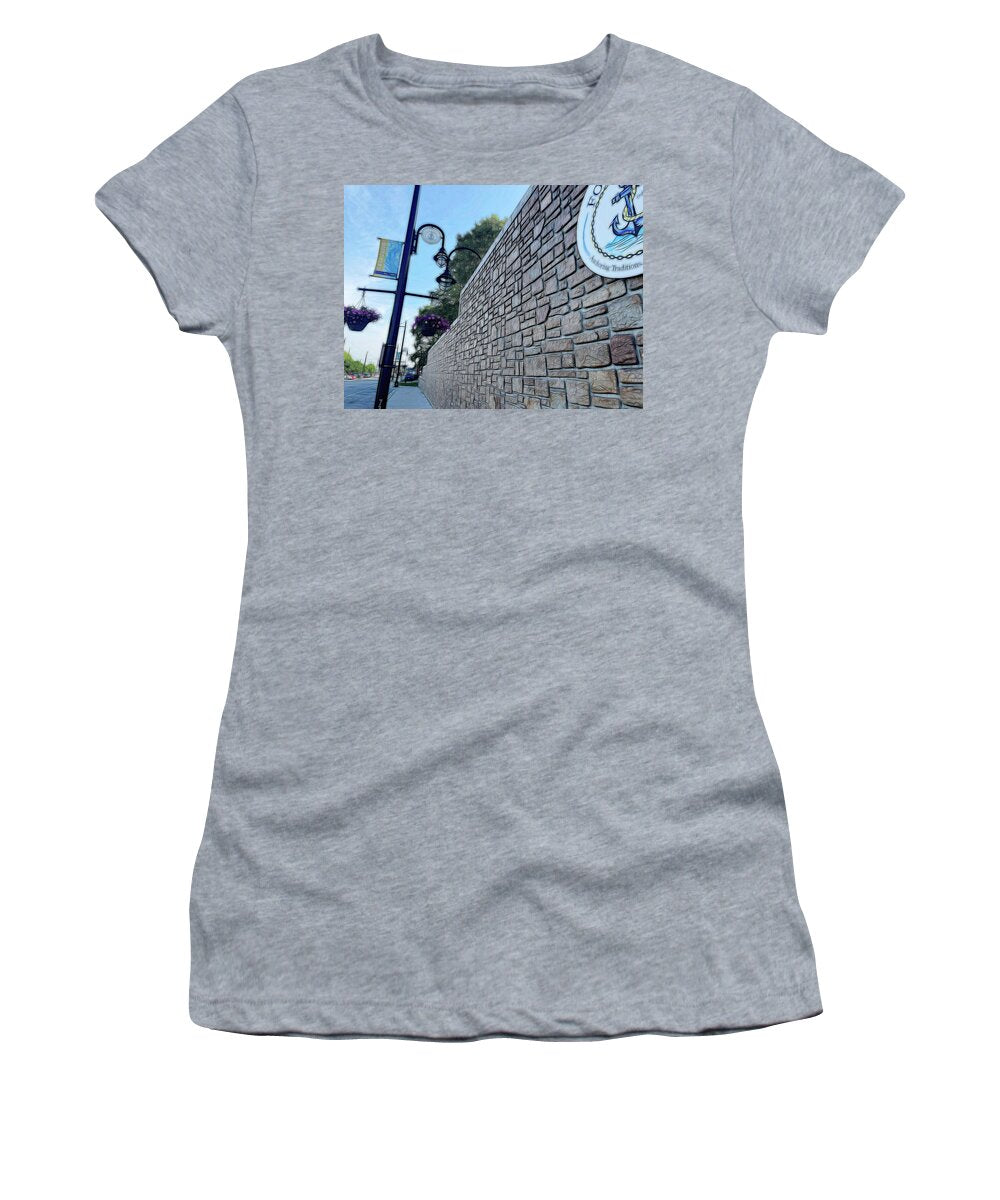 Local Lamp Fox Lake - Women's T-Shirt