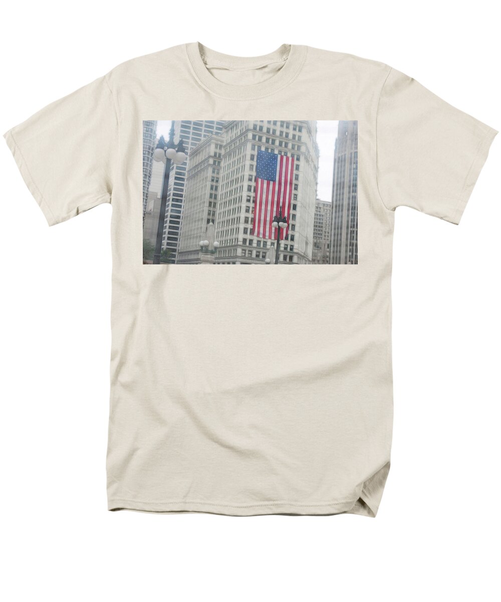 Patriotic Chicago - Men's T-Shirt  (Regular Fit)