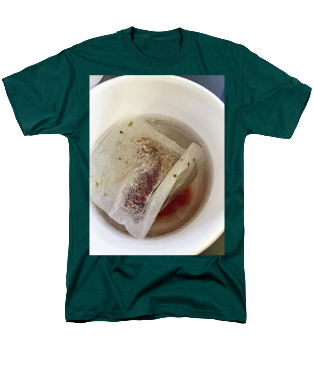 Raspberry Tea - Men's T-Shirt  (Regular Fit)