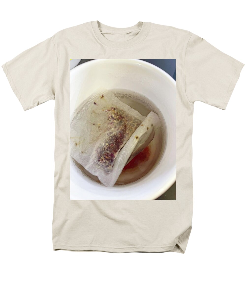 Raspberry Tea - Men's T-Shirt  (Regular Fit)