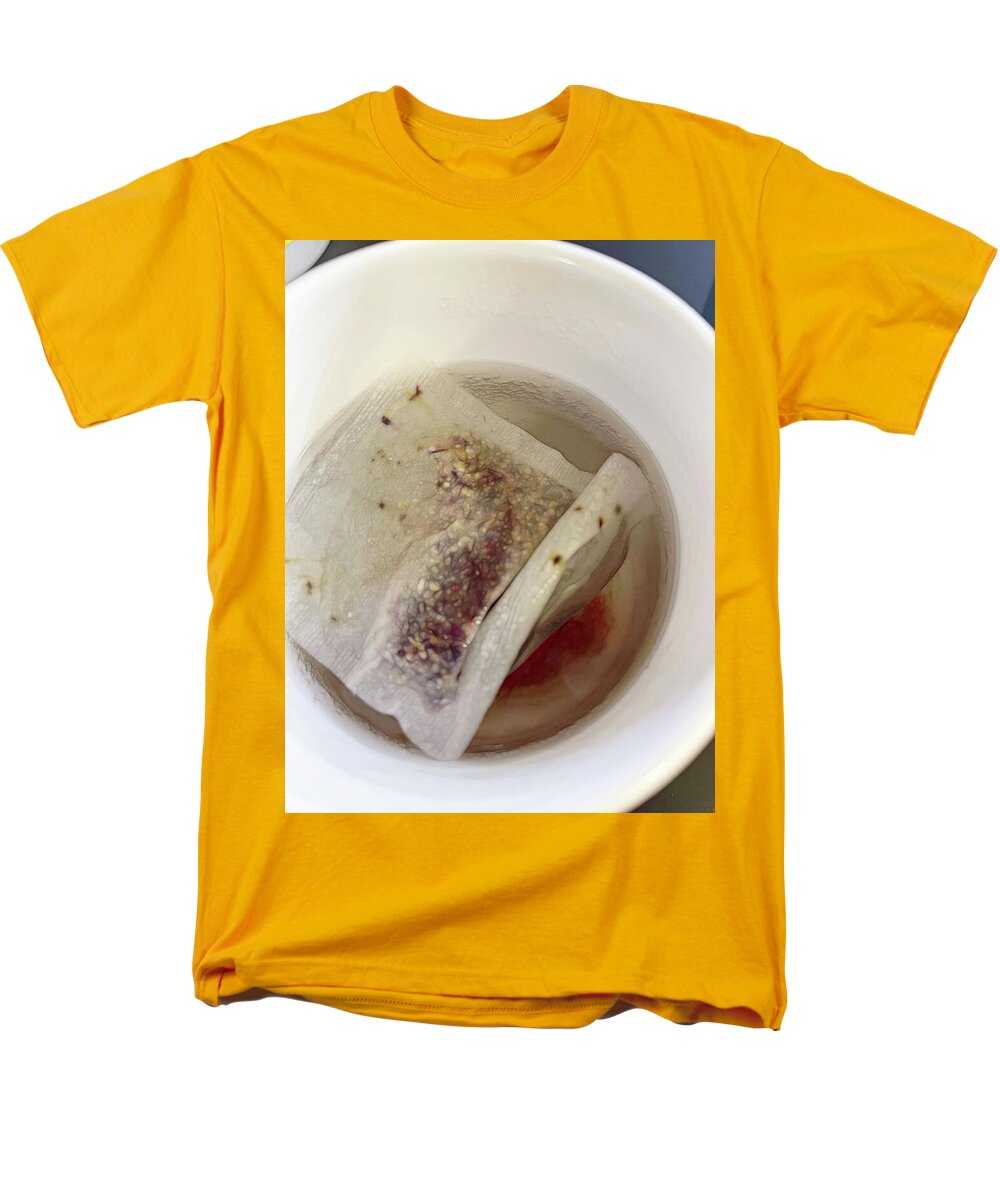 Raspberry Tea - Men's T-Shirt  (Regular Fit)