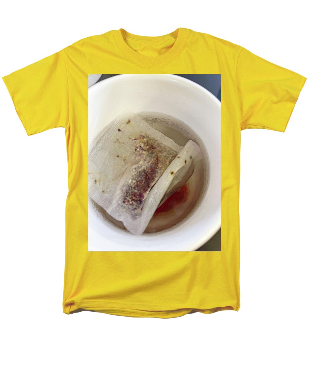 Raspberry Tea - Men's T-Shirt  (Regular Fit)