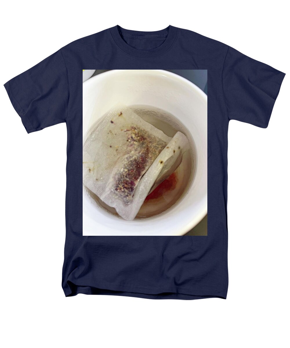 Raspberry Tea - Men's T-Shirt  (Regular Fit)