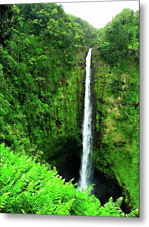 Waterfall Hawaii - Metal Print