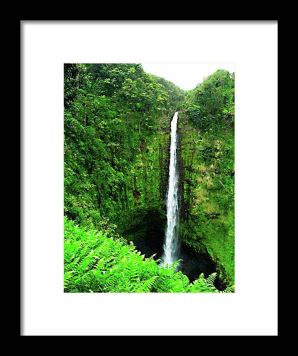 Waterfall Hawaii - Framed Print