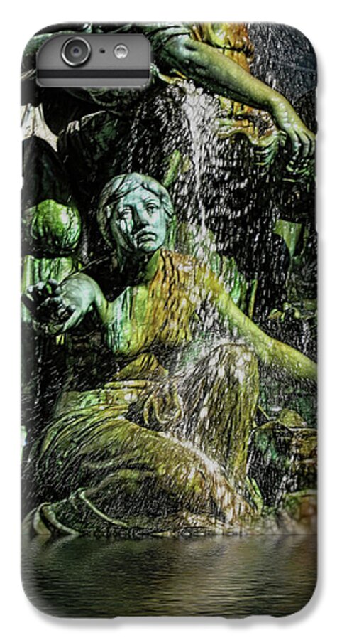 Woman in The Fountain Chicago - Phone Case