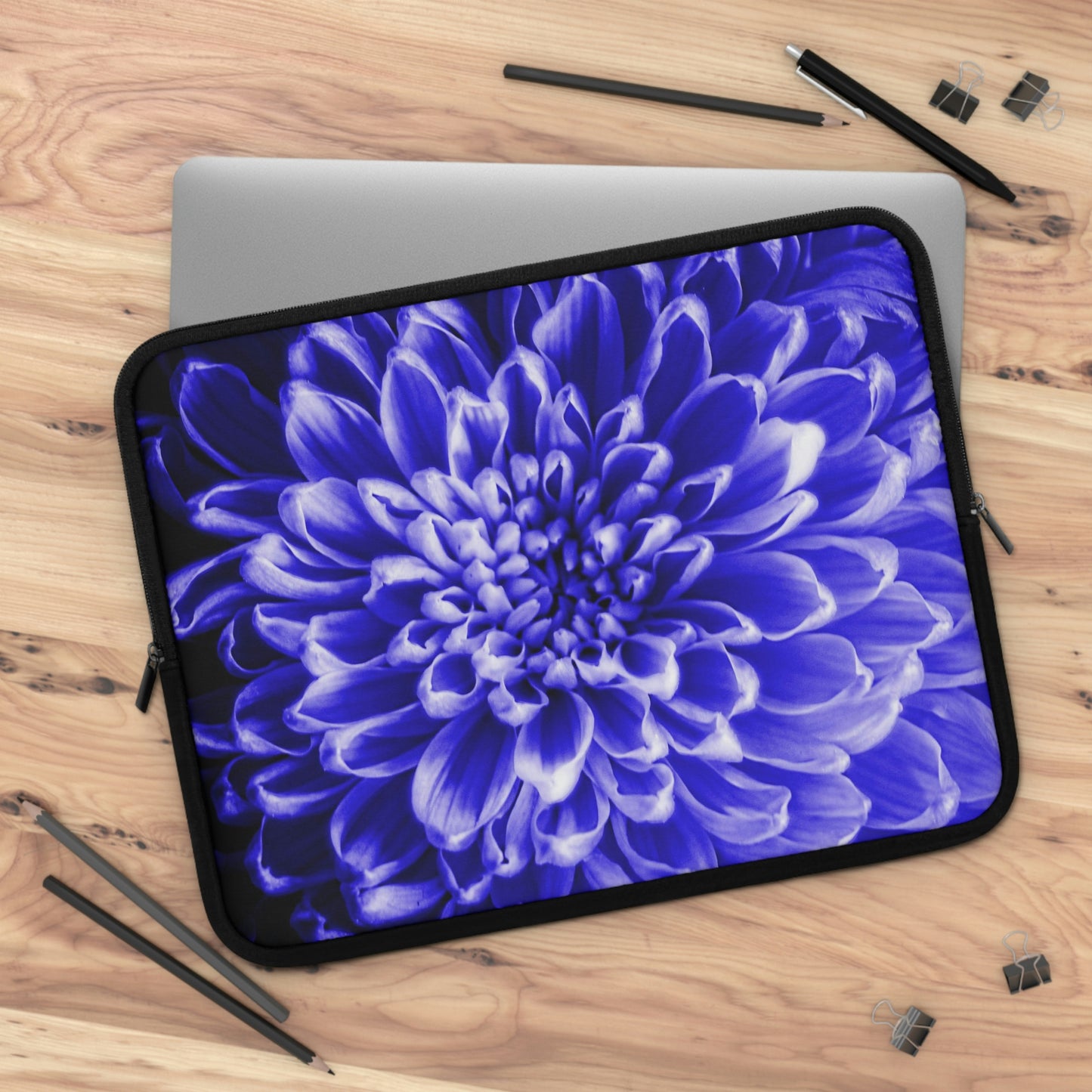 Blue Chrysanthemum Laptop Sleeve