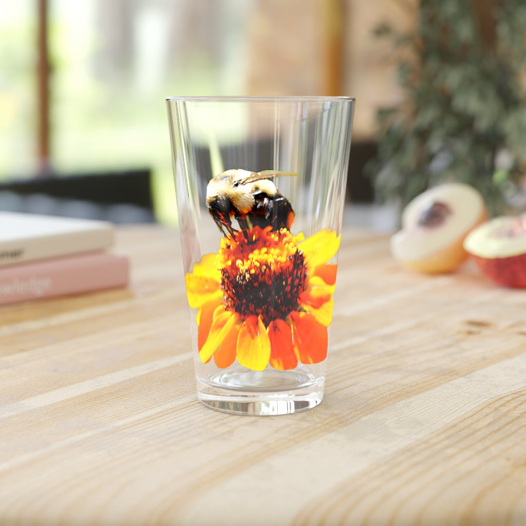 Bee On a Flower Pint Glass, 16oz