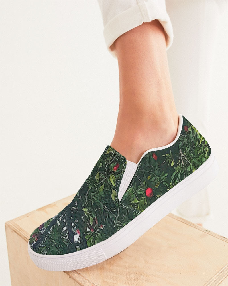 Apple Tree Close Up Women's Slip-On Canvas Shoe