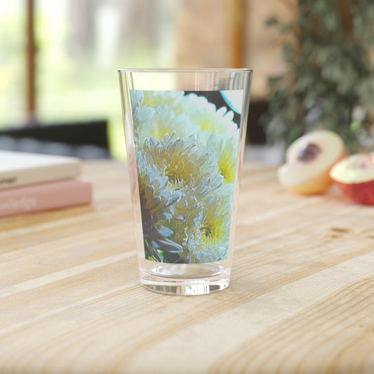 Chrysanthemums In The Light Pint Glass, 16oz