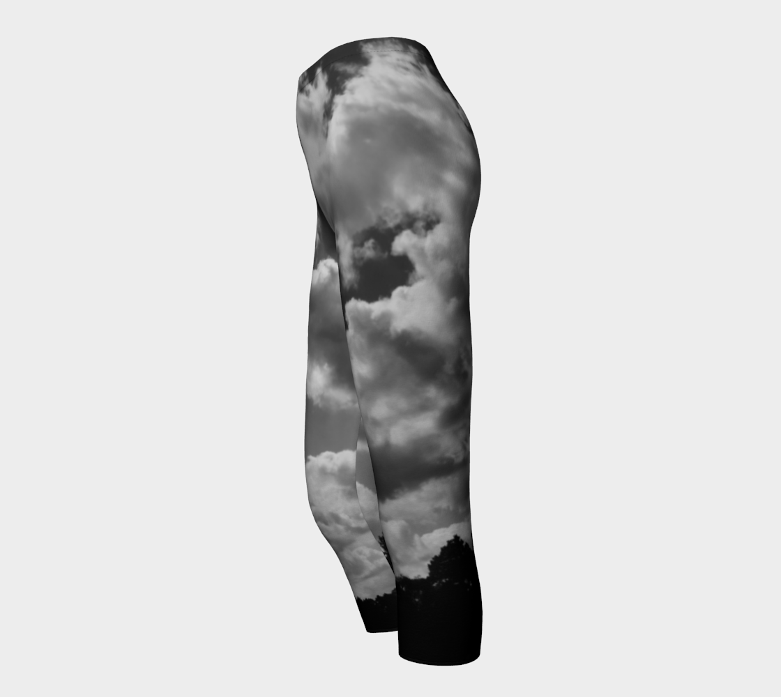 Black and White Clouds Capris