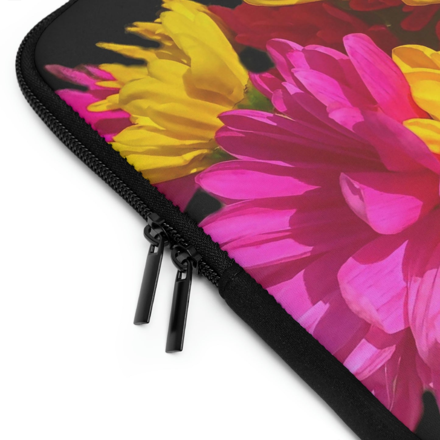 Bright Daisy Bouquet Laptop Sleeve