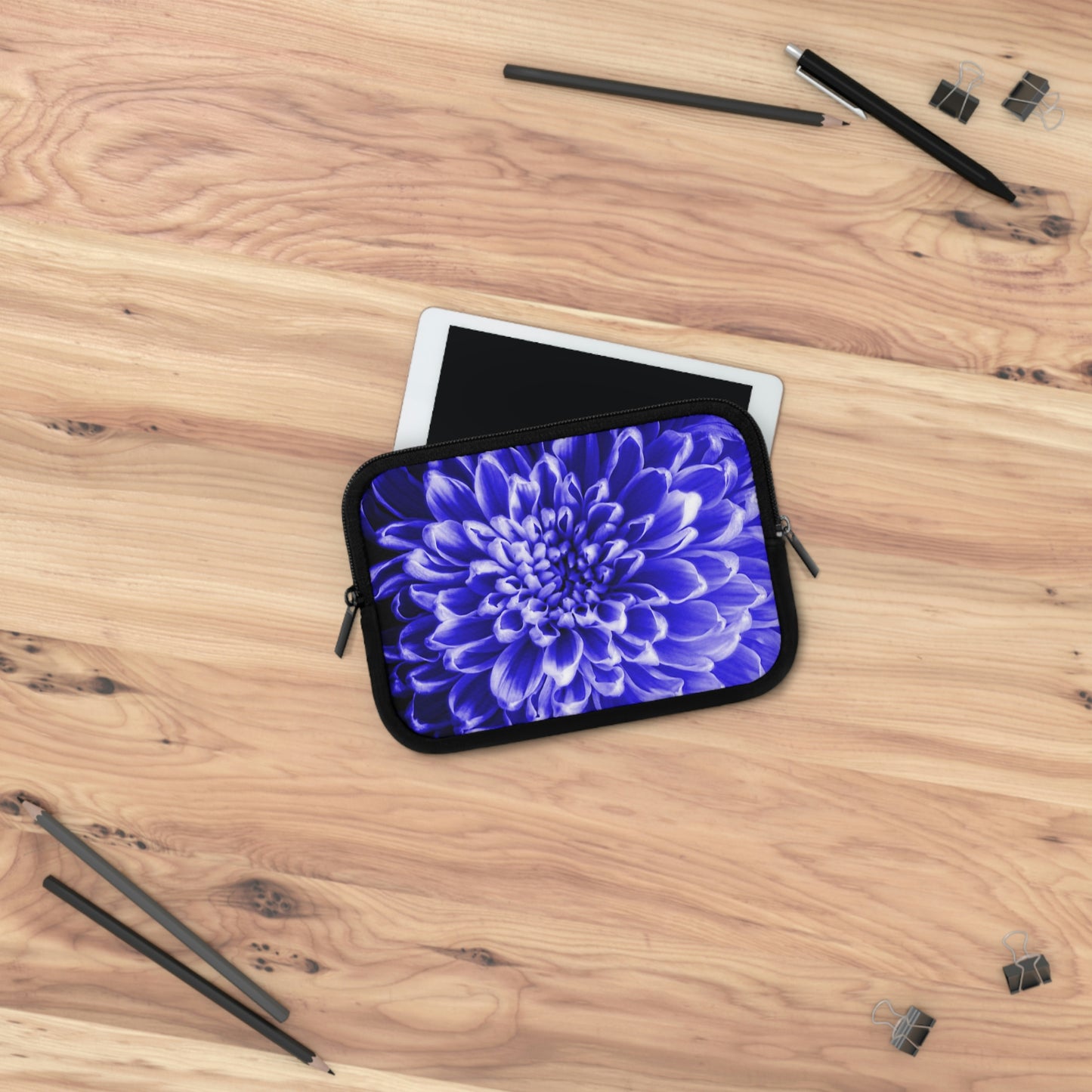 Blue Chrysanthemum Laptop Sleeve