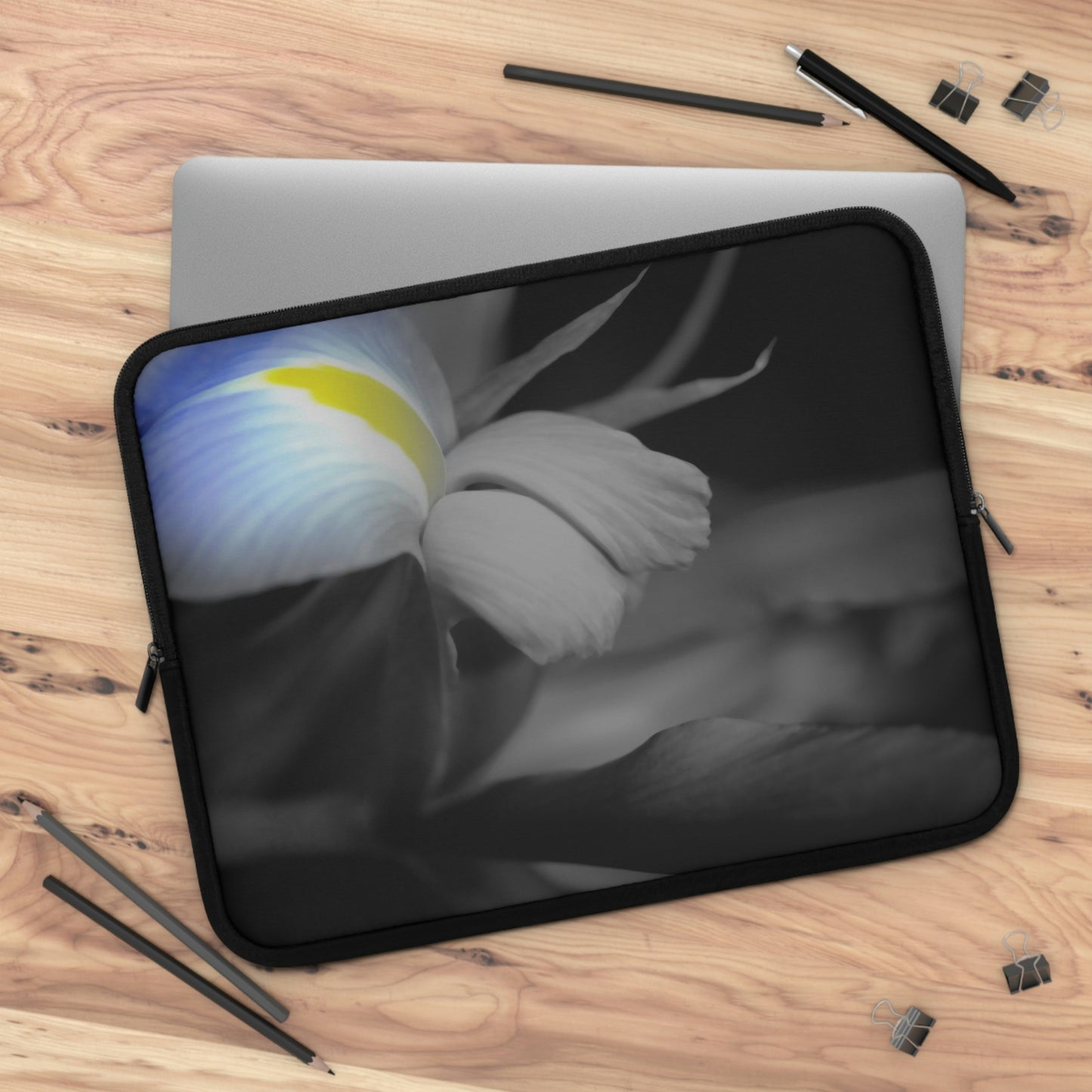 Black and White Iris Laptop Sleeve