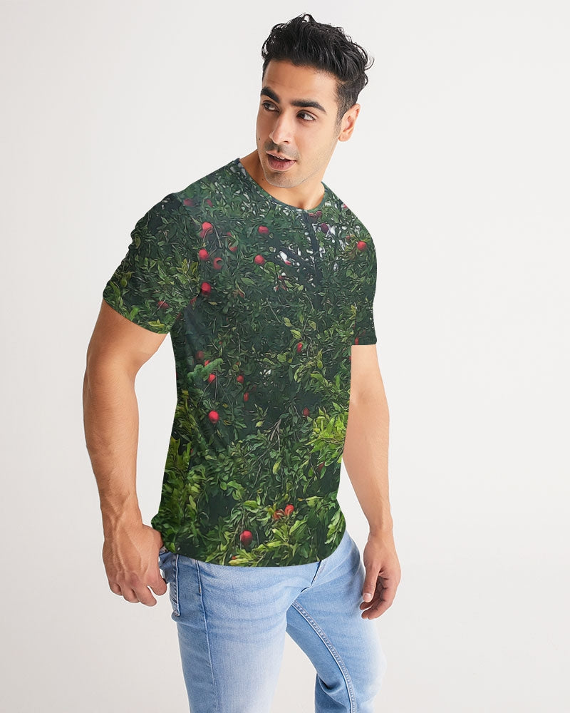 Apple Tree Close Up Men's Tee