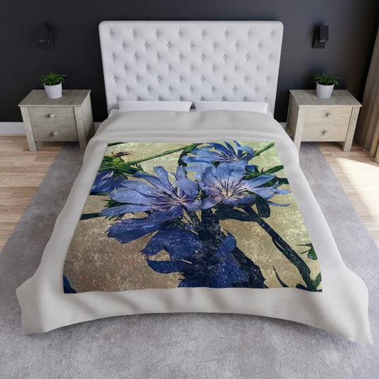 Blue Wildflower Crushed Velvet Blanket