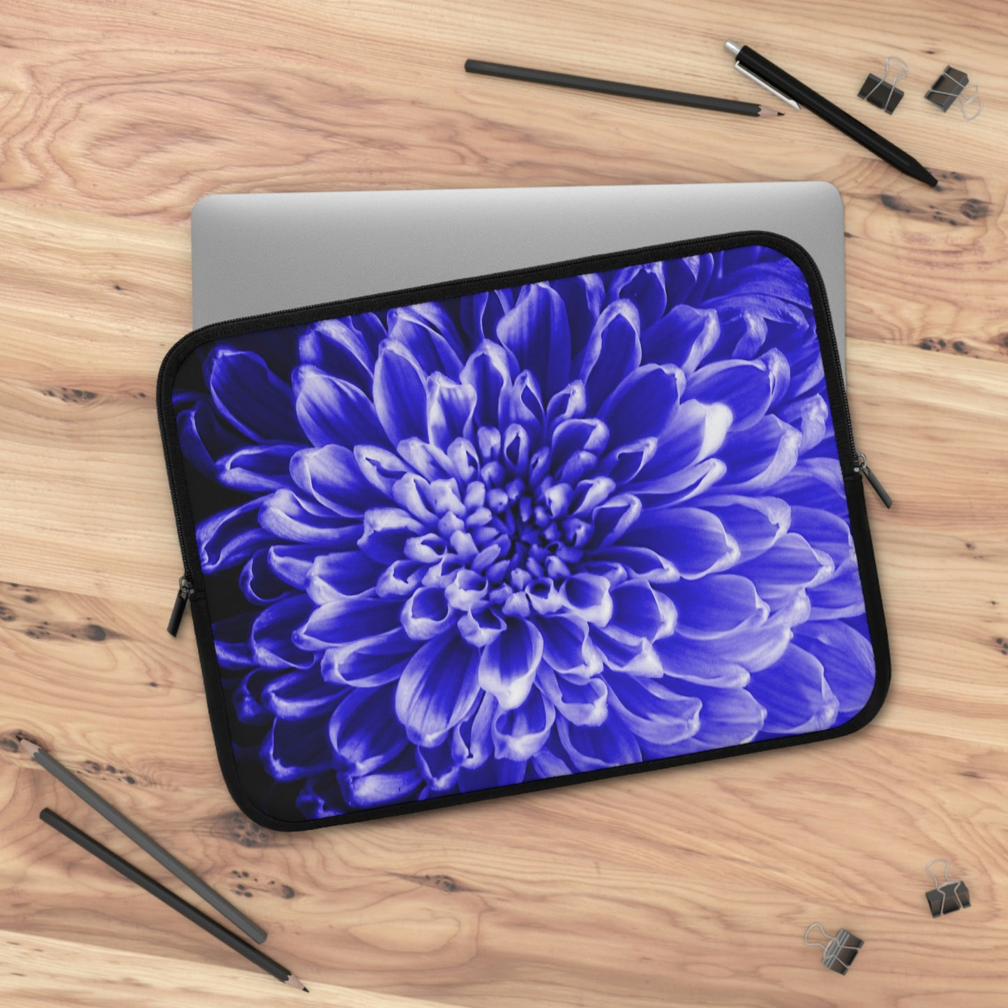 Blue Chrysanthemum Laptop Sleeve