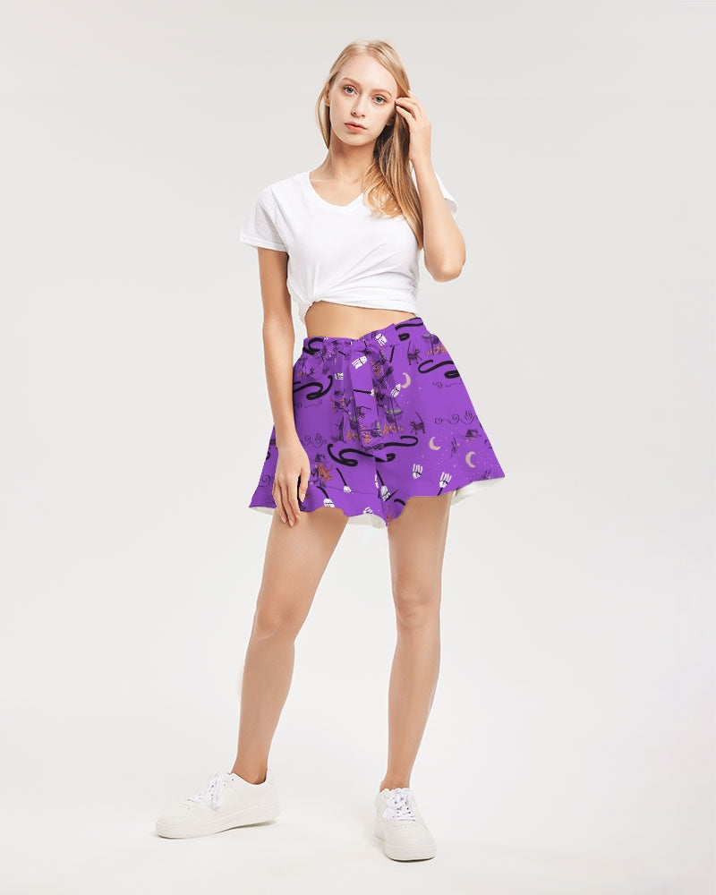 Witch Cat Cauldron Pattern Women's Ruffle Shorts