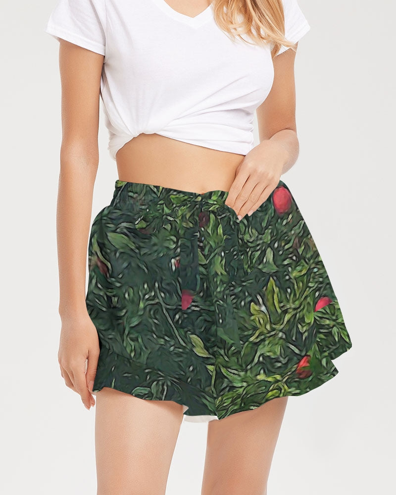 Apple Tree Close Up Women's Ruffle Shorts