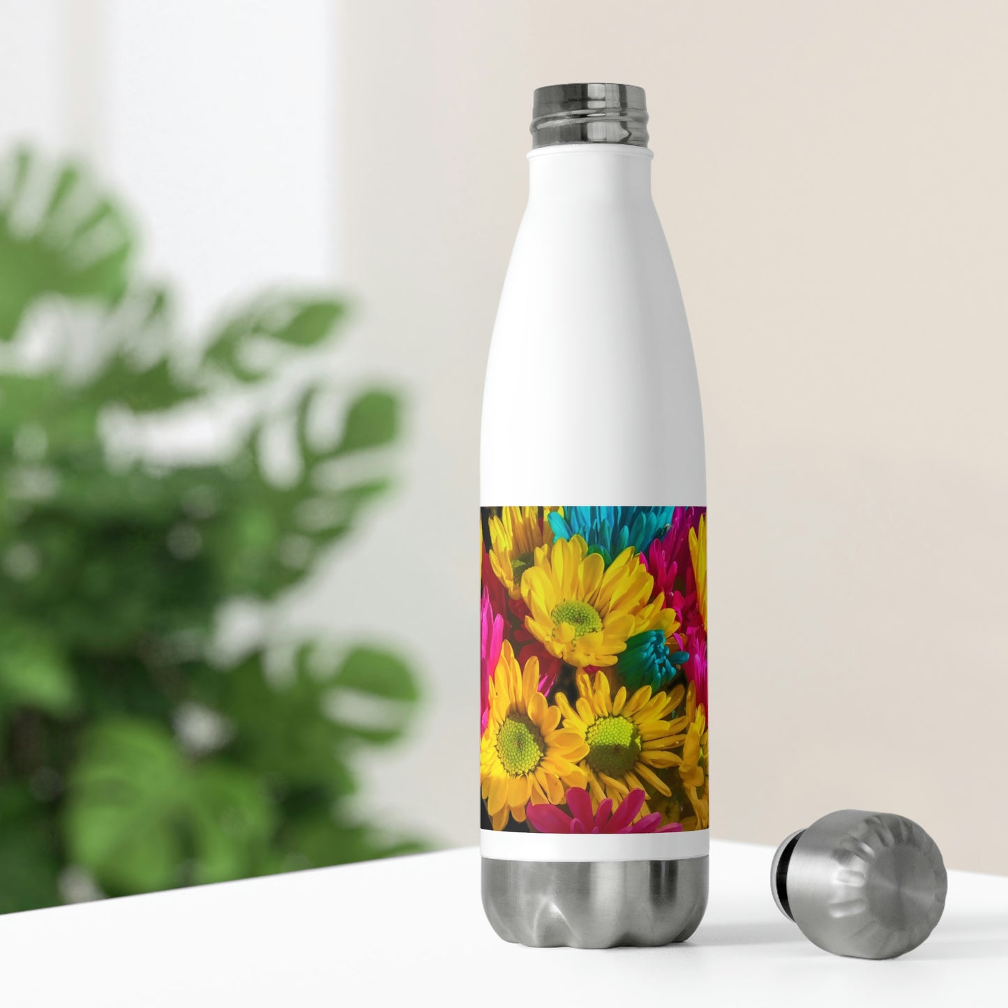 Bright Daisy Bouquet 20oz Insulated Bottle