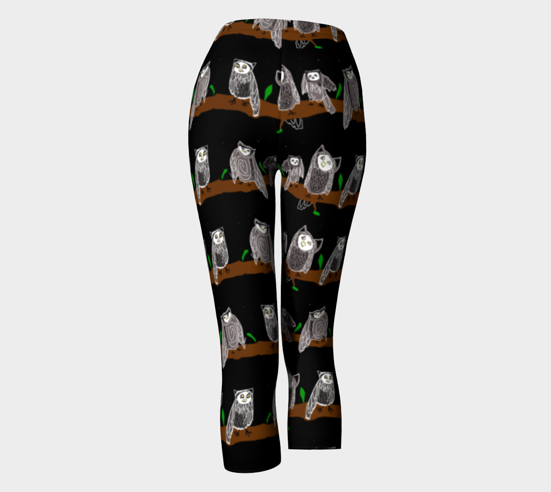 Cute Owls Pattern Capris