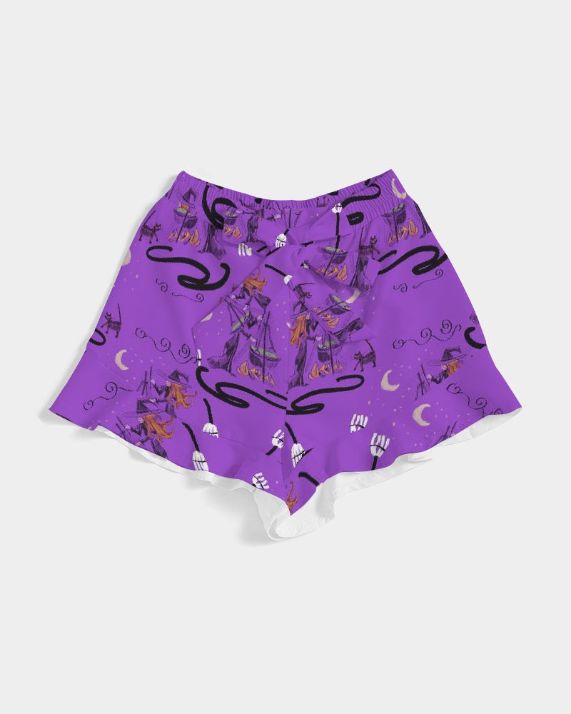 Witch Cat Cauldron Pattern Women's Ruffle Shorts