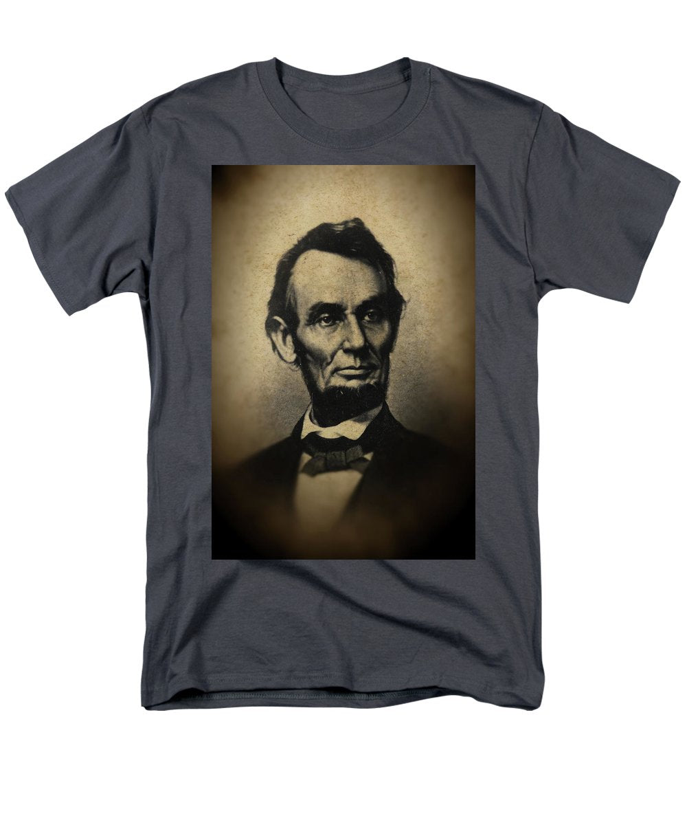 Abraham Lincoln - Men's T-Shirt  (Regular Fit)