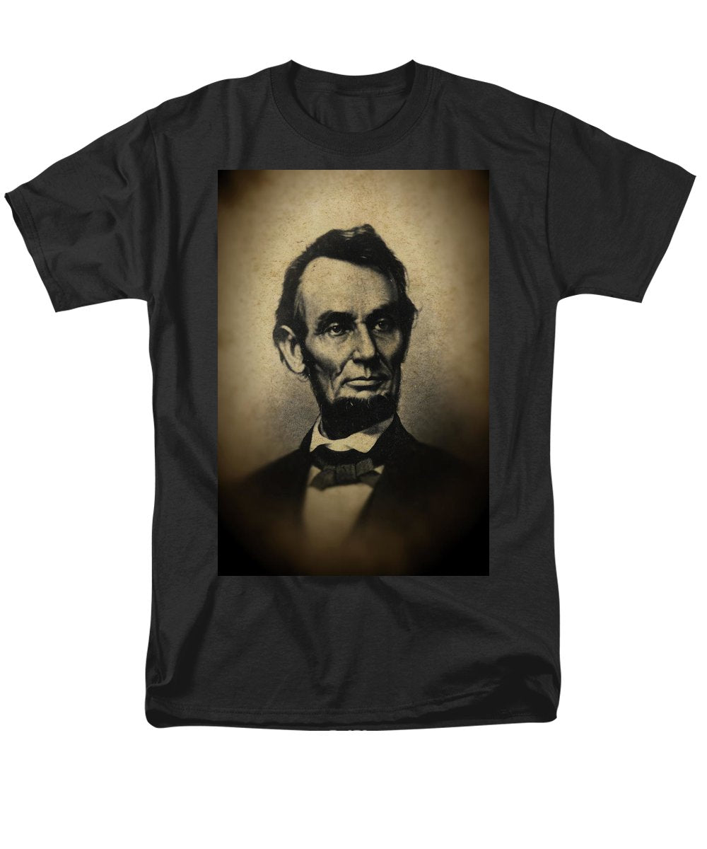 Abraham Lincoln - Men's T-Shirt  (Regular Fit)