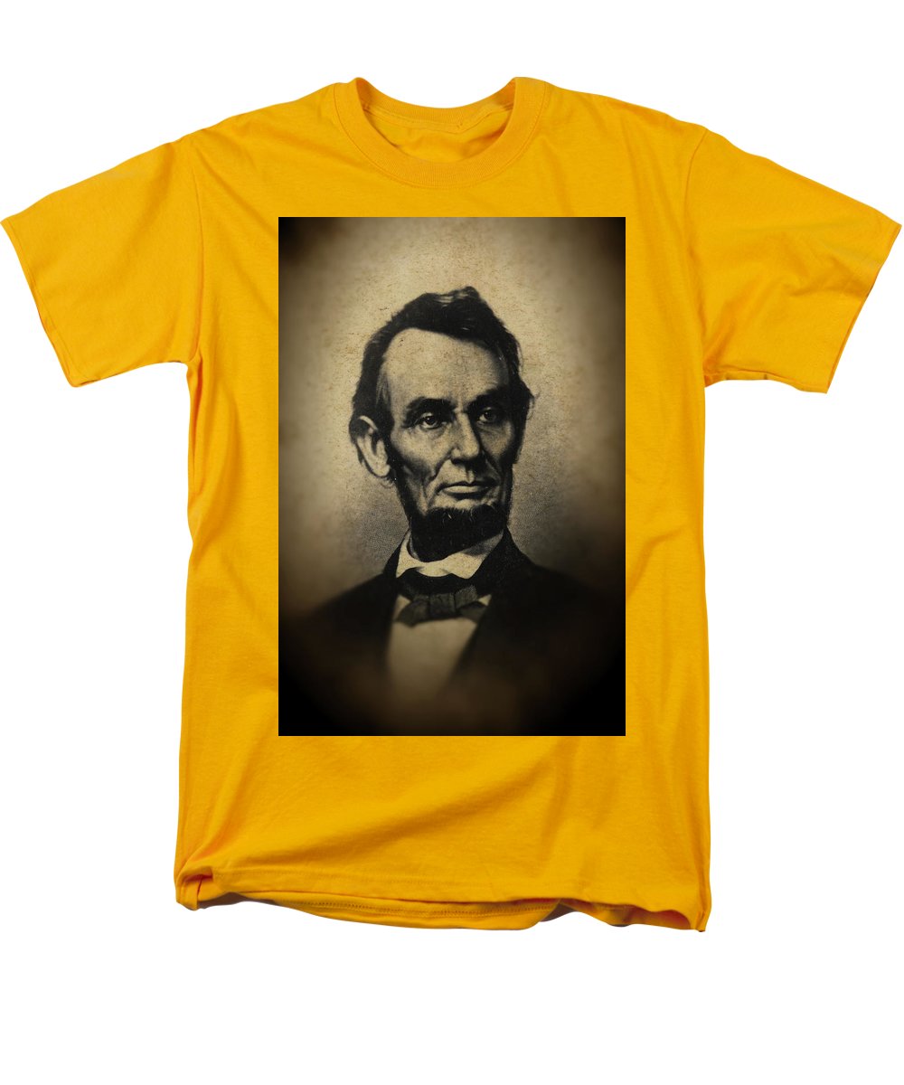 Abraham Lincoln - Men's T-Shirt  (Regular Fit)