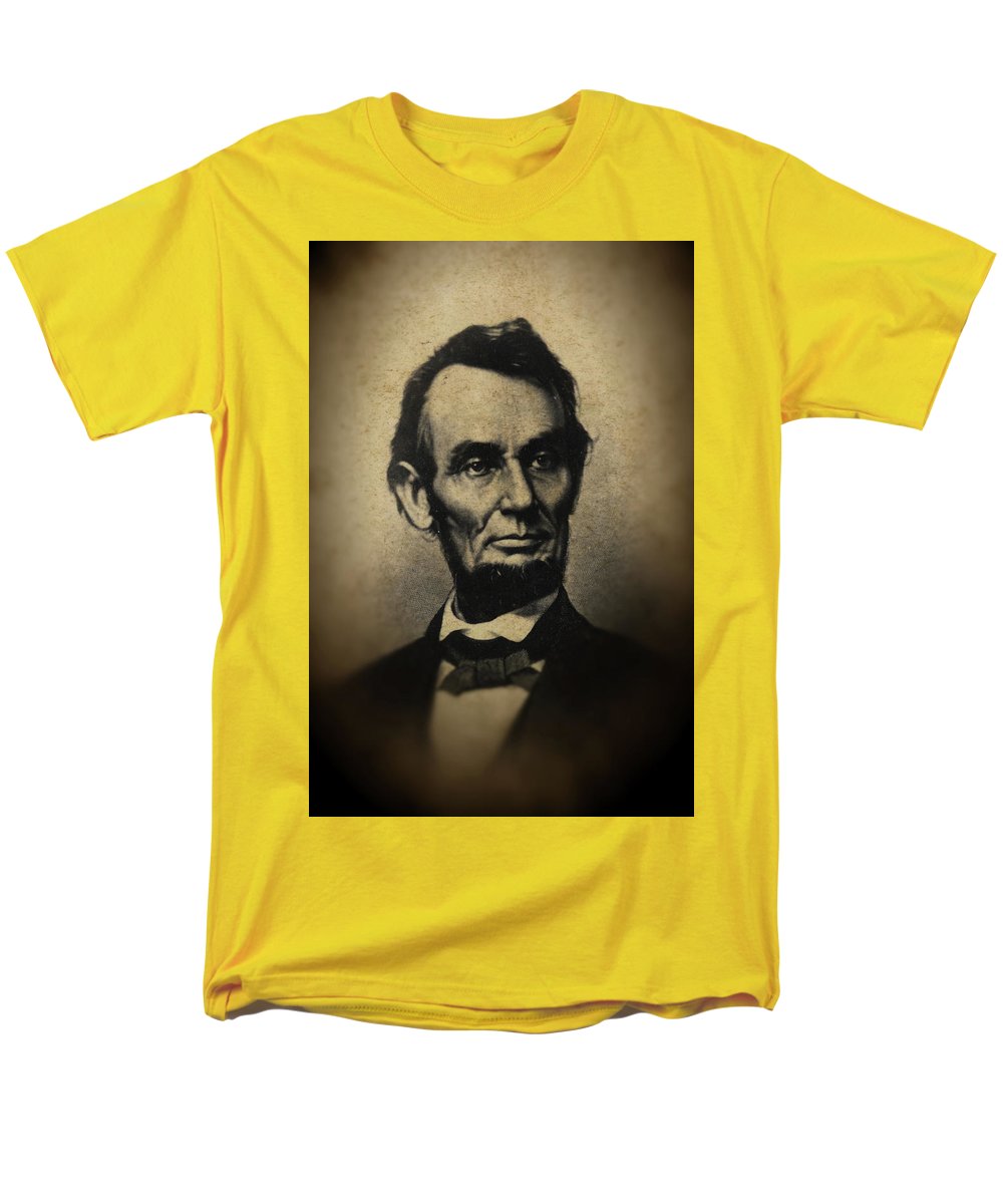 Abraham Lincoln - Men's T-Shirt  (Regular Fit)