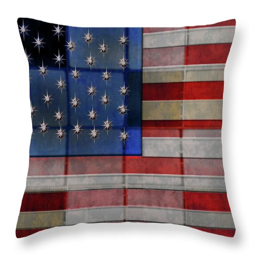 American Flag Quilt - Throw Pillow