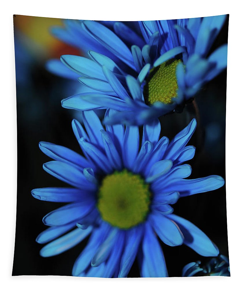 Blue Daisy Vertical - Tapestry