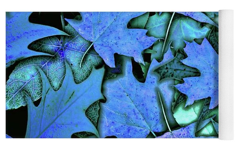 Blue Fall leaves - Yoga Mat