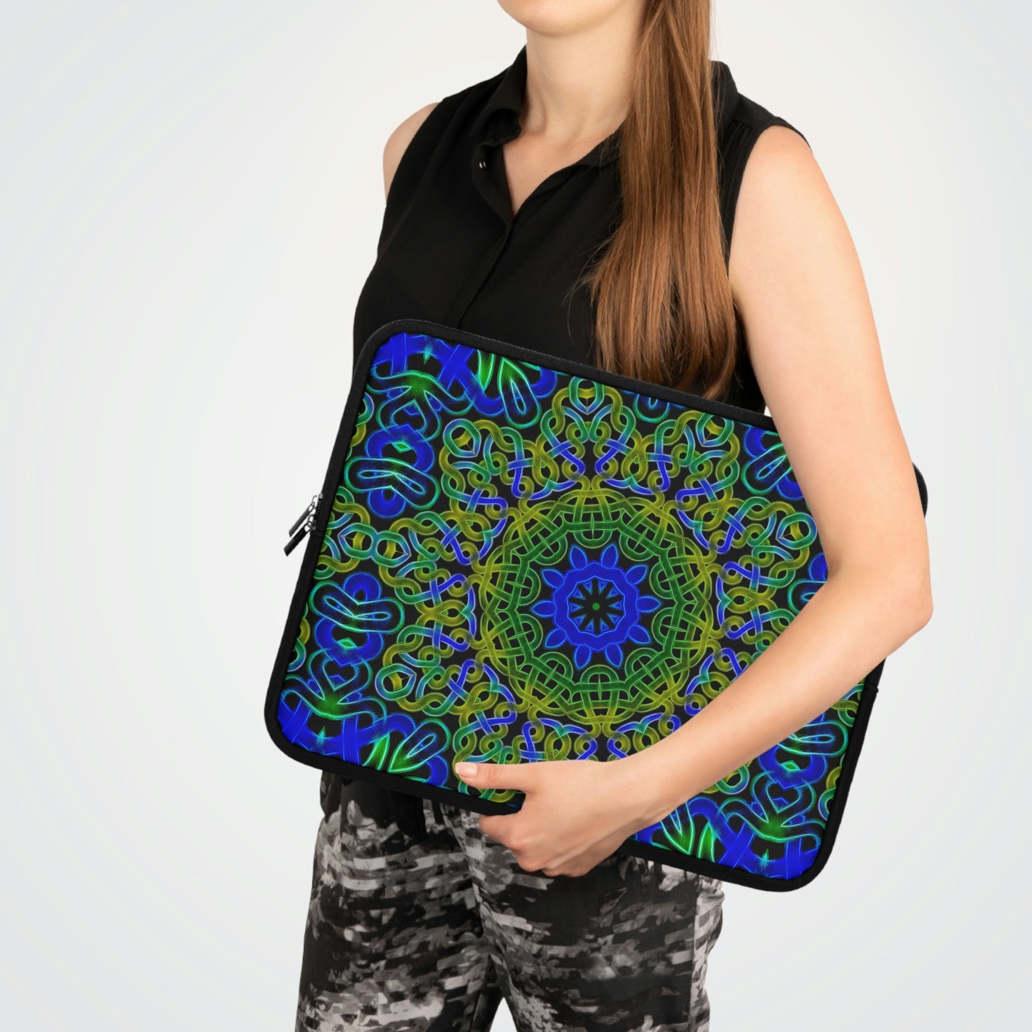 Blue Green Celtic Knot Pattern Laptop Sleeve