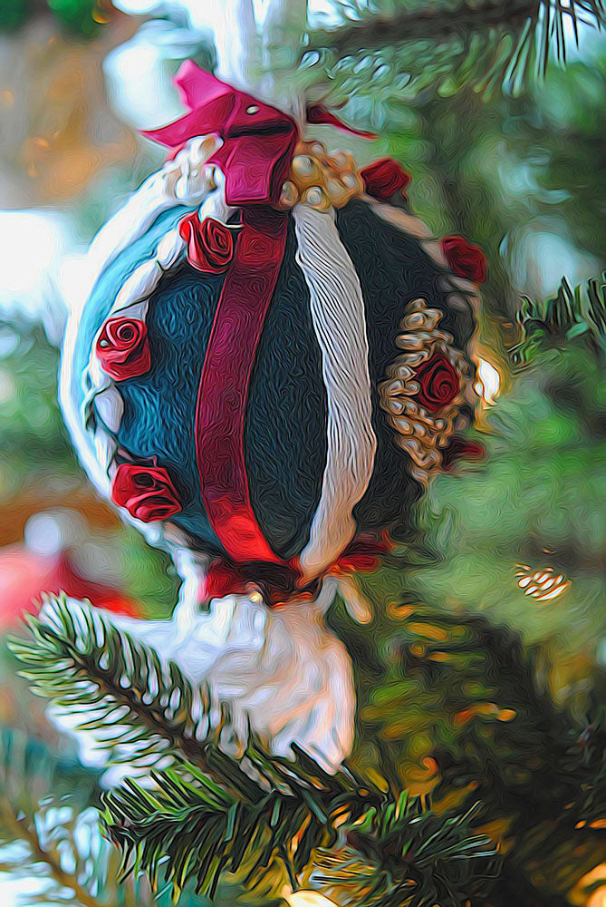 Christmas Green Victorian Ornament Digital Image Download