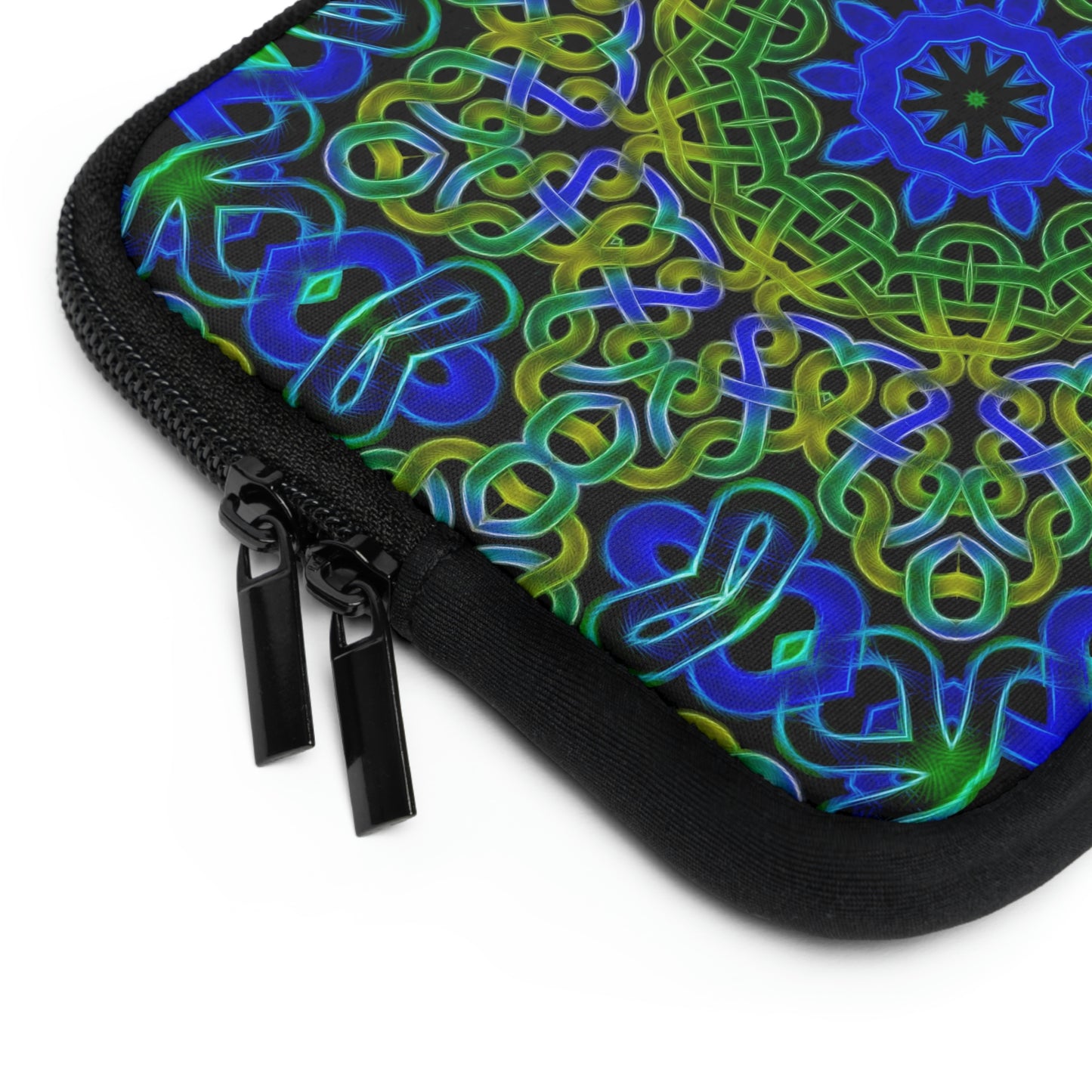 Blue Green Celtic Knot Pattern Laptop Sleeve