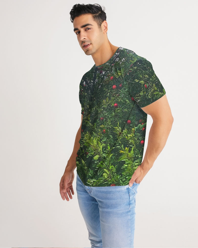 Apple Tree Close Up Men's Tee