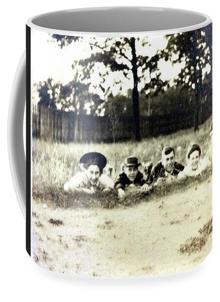Early 1900s Women In Hats Lay On The Grass - Mug