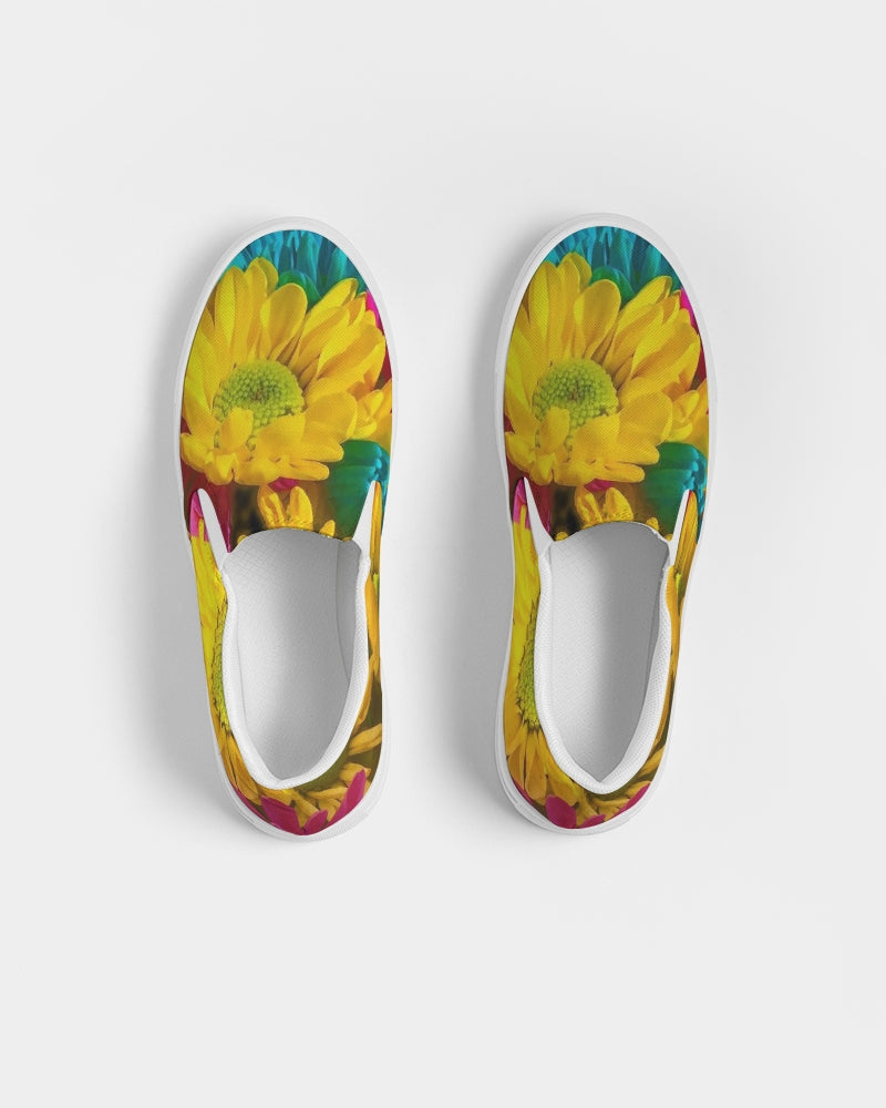 Bright Spring Daisies Women's Slip-On Canvas Shoe
